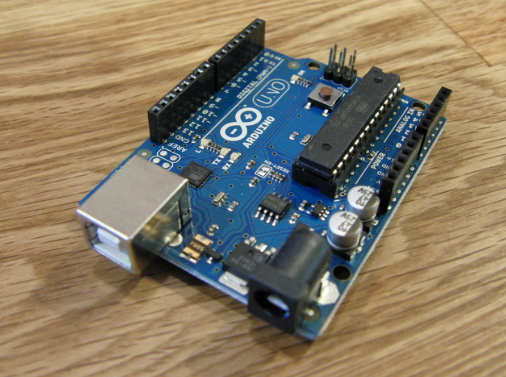 image d'un arduino UNO 3